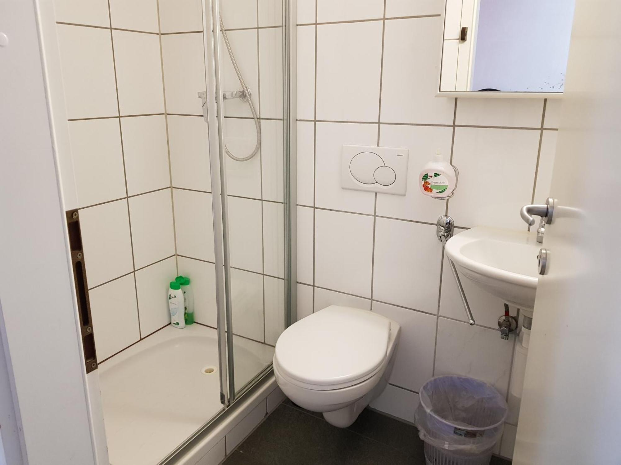 ベルパーク ホステル Krienz 部屋 写真
