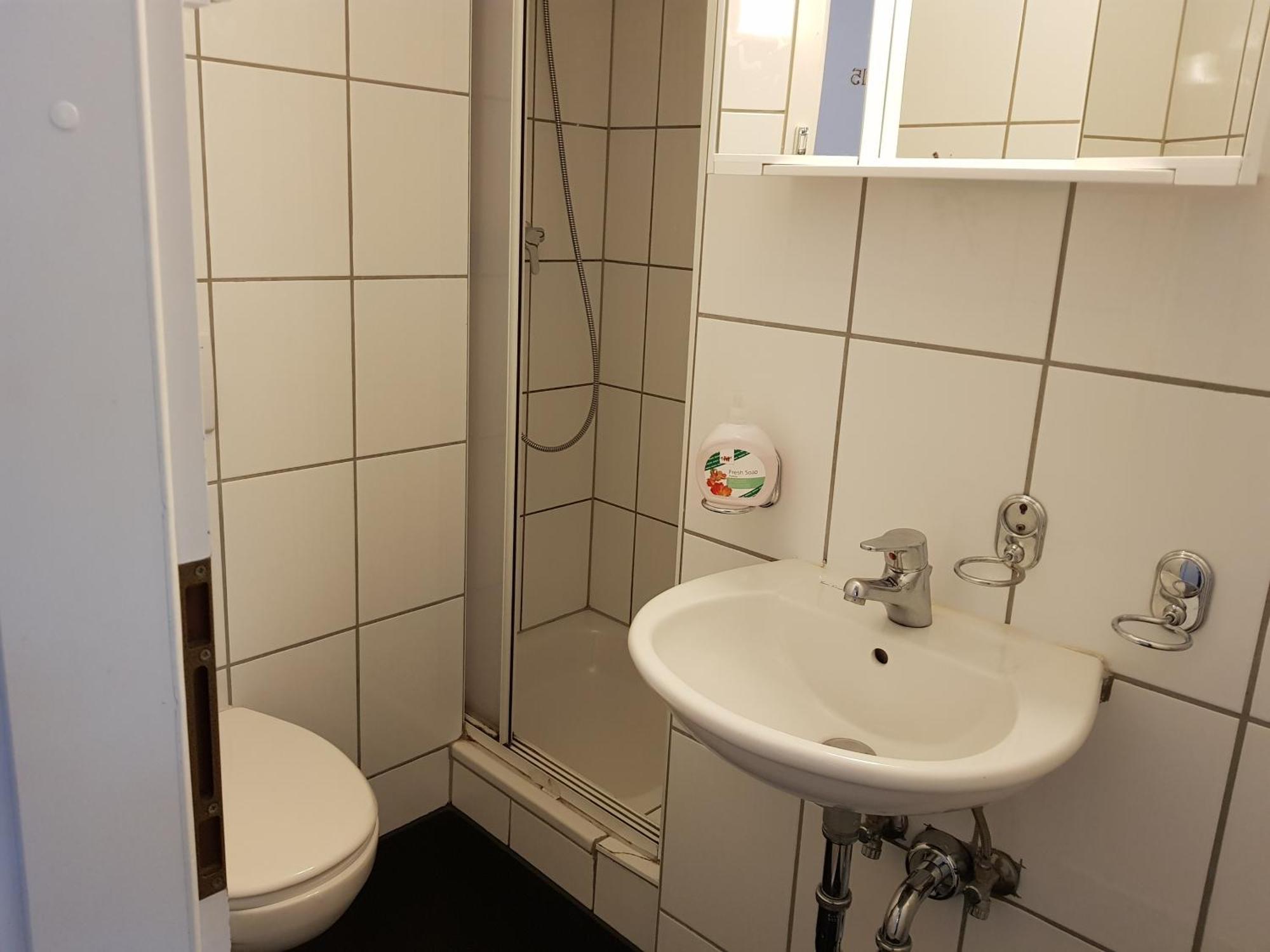 ベルパーク ホステル Krienz 部屋 写真